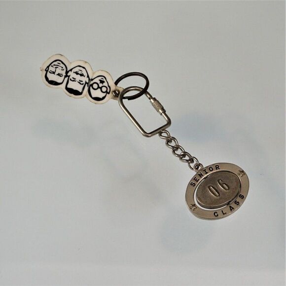Senior Class 06 Key Fob Key Chain Keyring Swivel Silver Tone - Picture 6 of 6